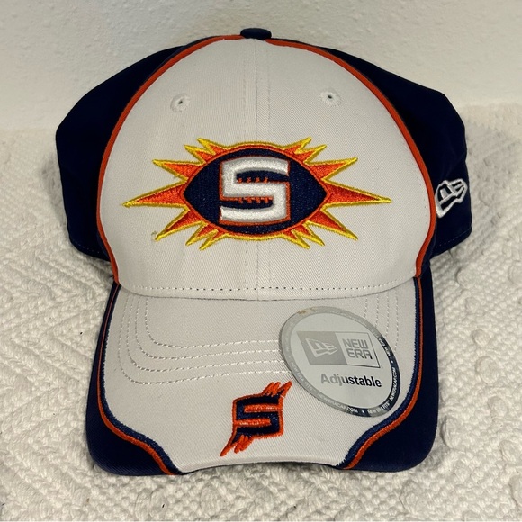 New Era Other - New Era Shock White and Navy Embroidered Cap Adjustable Hat